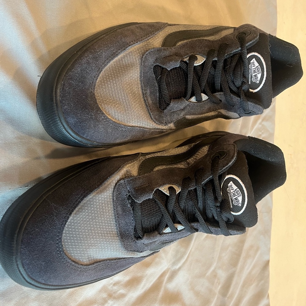 Vans tech skate shoe